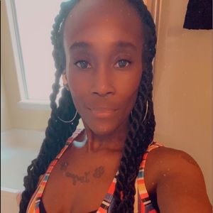 Meet your Posher, Brandy